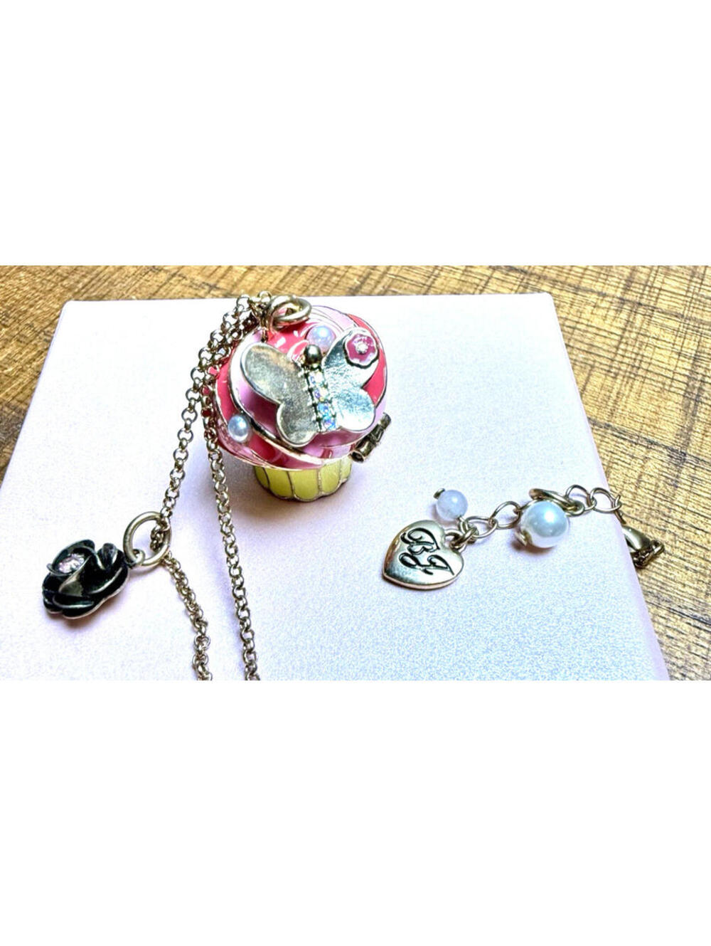 Betsey Johnson Pink Yellow Cupcake Pendant Necklace Gold Tone Long Chain Rare